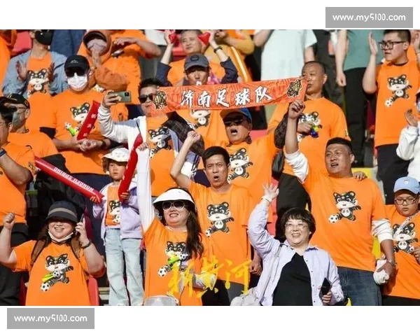 淄博足球比赛精彩纷呈 球迷热情高涨见证历史时刻